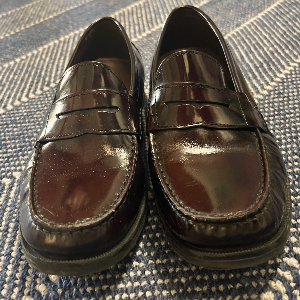 Penny Loafers Boys size 6 - like new